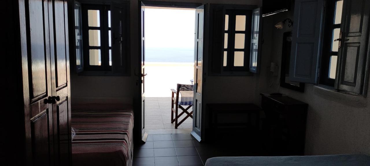 Panorama Oia Apartments Bagian luar foto