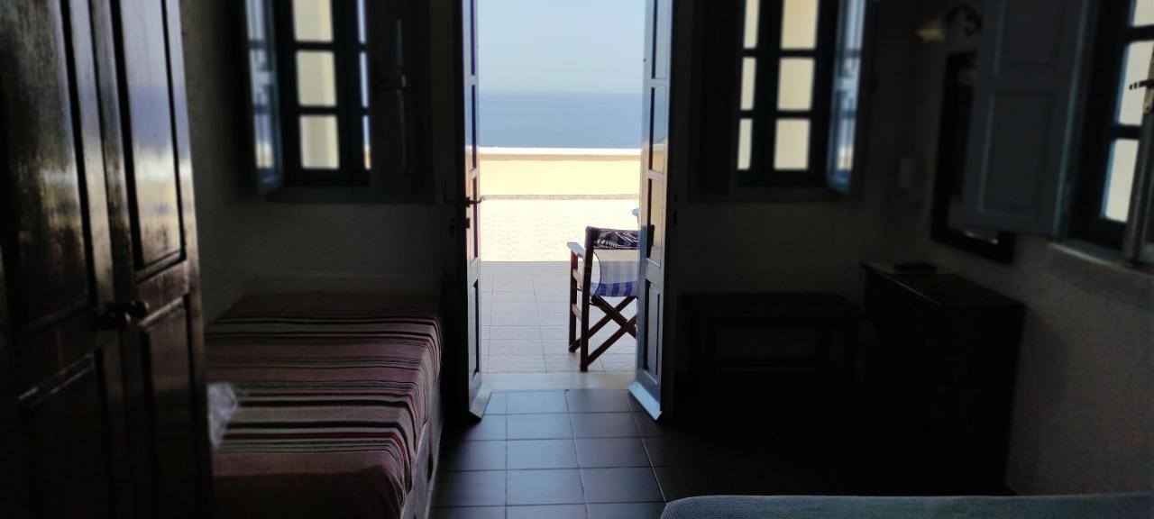 Panorama Oia Apartments Bagian luar foto