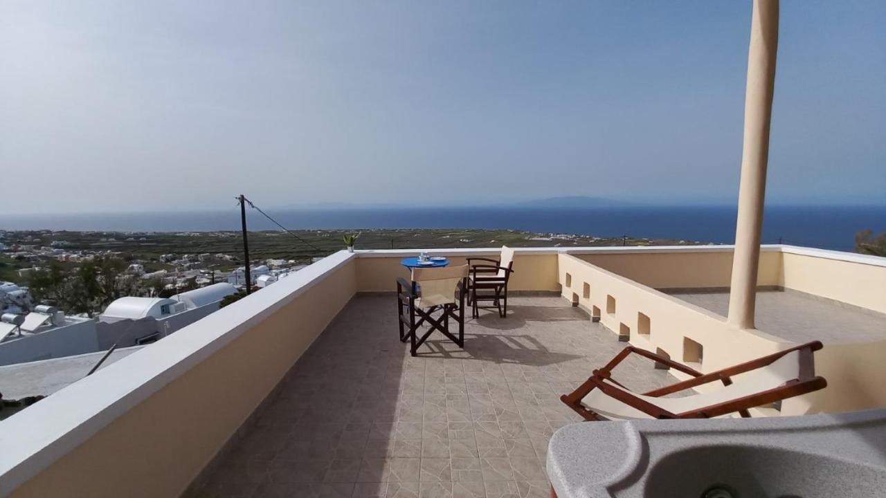 Panorama Oia Apartments Bagian luar foto